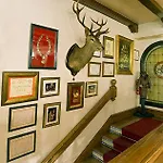 Hotel Bronces