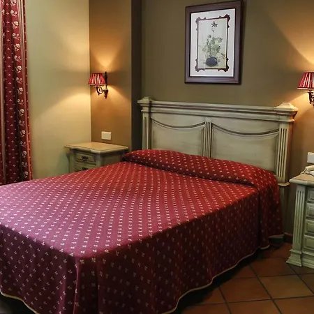 Bronces Hotel