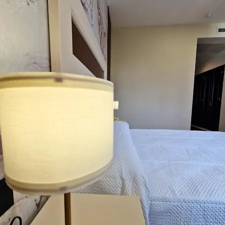 Hotel Bronces Lucena