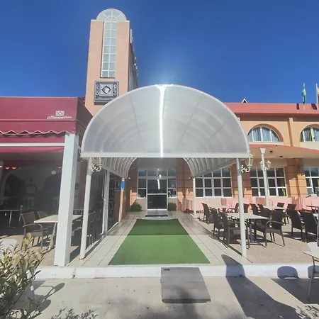 Hotel Bronces